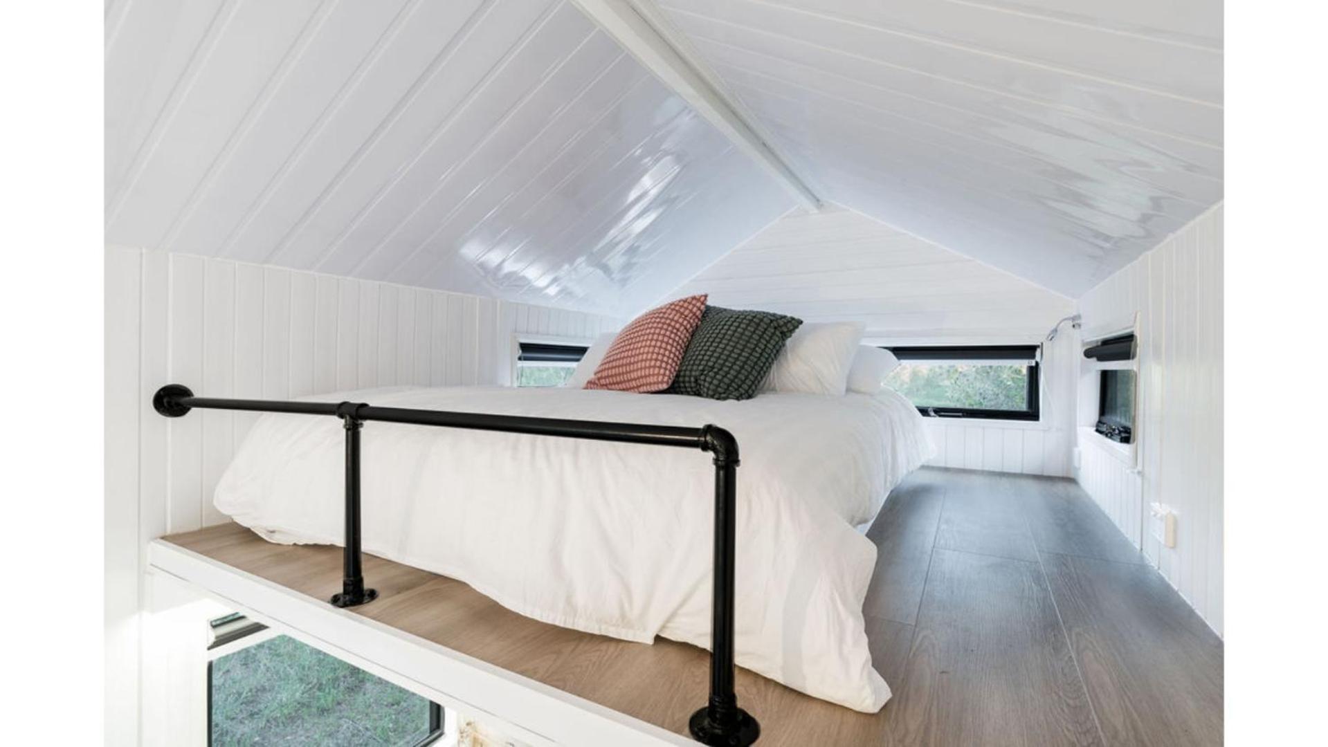 Olive Grove Retreat 2 By Tiny Away Holiday home